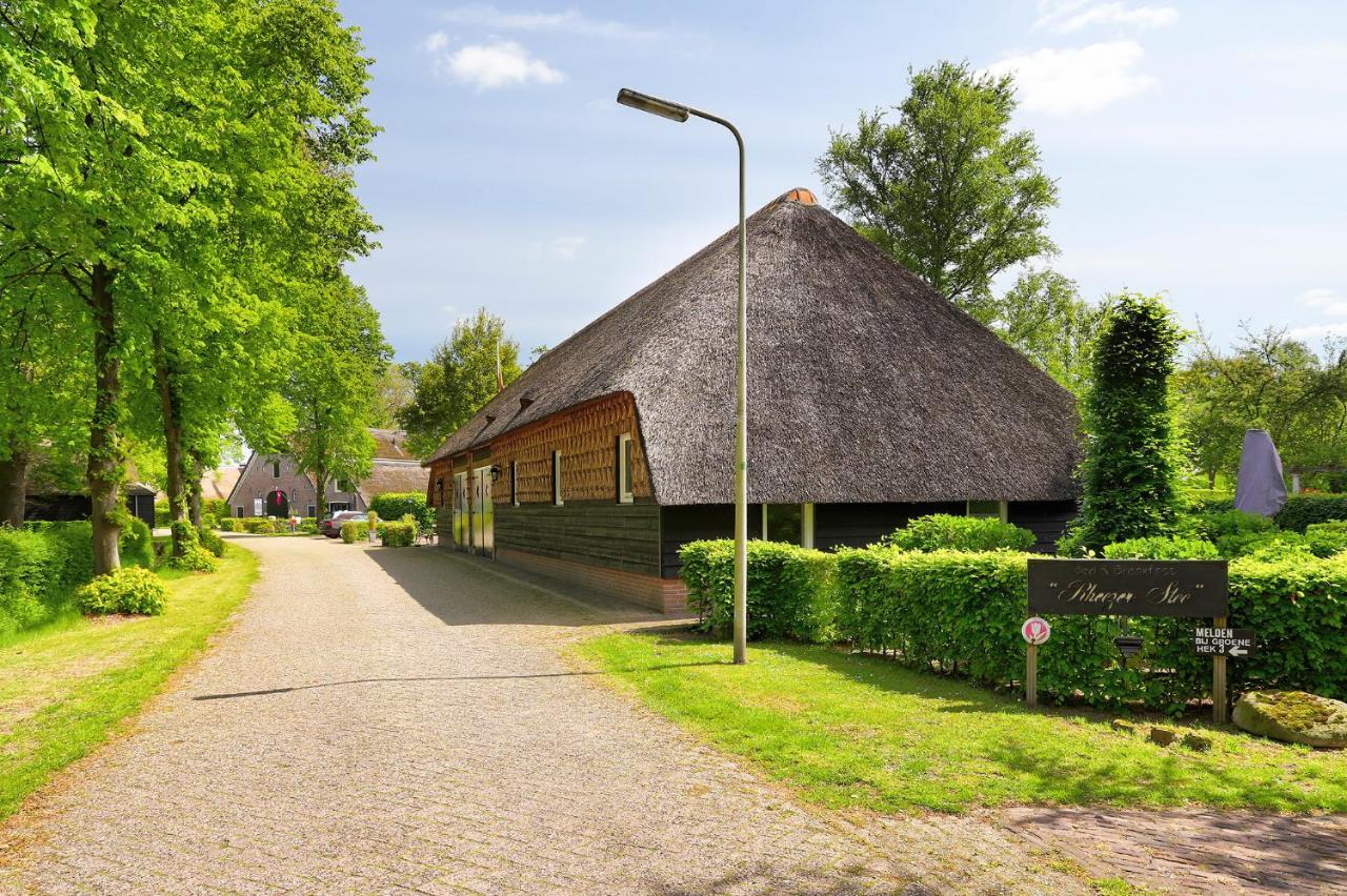 Bed and Breakfast Rheezerstee Zewnętrze zdjęcie