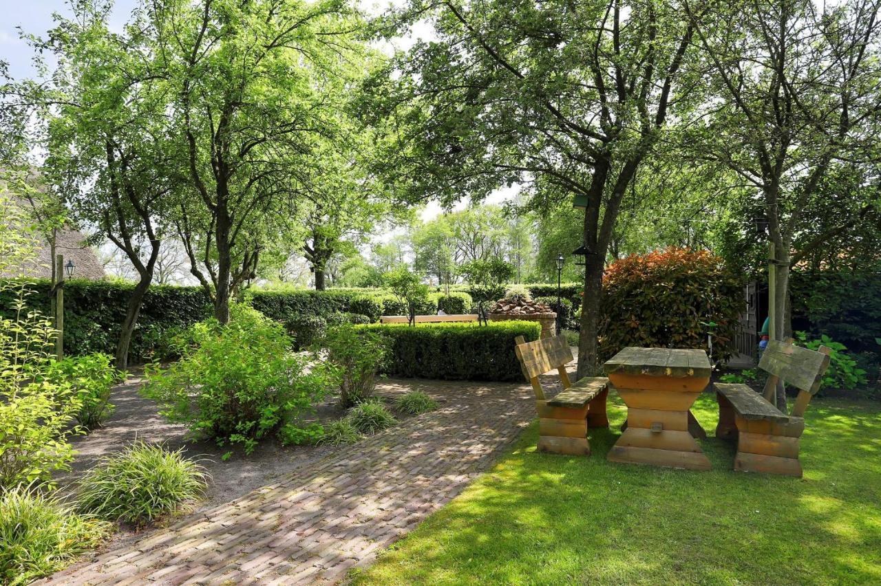 Bed and Breakfast Rheezerstee Zewnętrze zdjęcie