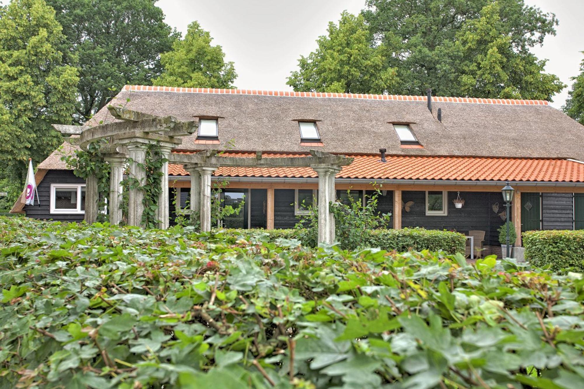 Bed and Breakfast Rheezerstee Zewnętrze zdjęcie